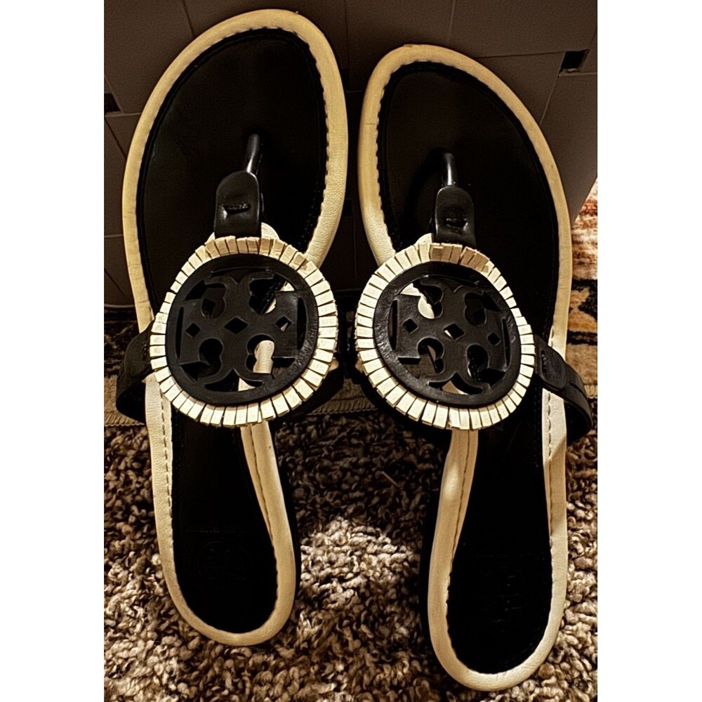EUC New Tory Burch Miller Fringe Medallion Size 7 Black Leather Thong Sandal
